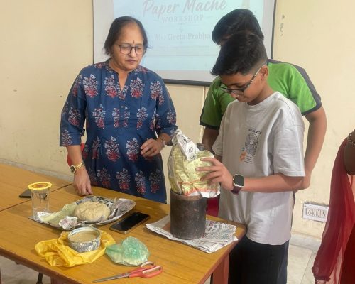 Earth Day- Workshop on Paper Mache 3